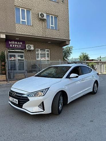 Hyundai Avante: 2019 г., 1.6 л, Автомат, Газ, Седан