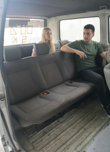 напольные вазы: Заднее сиденье, Ткань, текстиль, Volkswagen 2000 г., Б/у, Оригинал, Германия — 1