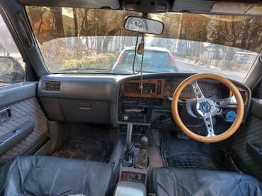 купить фораннер в бишкеке: Toyota Hilux Surf: 1995 г., 3 л, Автомат, Дизель, Внедорожник — 9