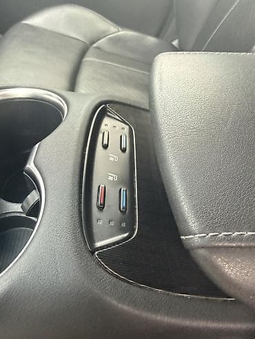 задный мос: Toyota Venza: 2020 г., 2.5 л, Вариатор, Гибрид, Кроссовер — 6