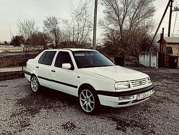 haima 3: Volkswagen Vento: 1995 г., 2 л, Механика, Газ, Седан — 2
