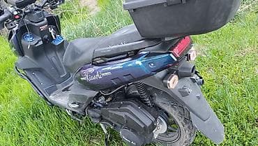 Макси-скутер 125 куб. см, Бензин, Б/у