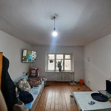 общежитие гостиничного типа: Комната в хрущёвке в центре города. - Планировка: изолированная — 1