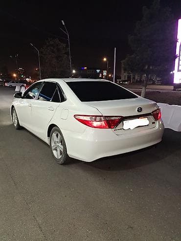 golf 2 8: Toyota Camry: 2015 г., 2.5 л, Автомат, Гибрид, Седан — 5