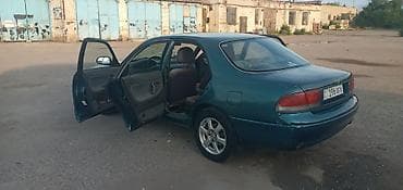 jet sky: Mazda 626: 1993 г., 2 л, Автомат, Бензин, Седан — 8