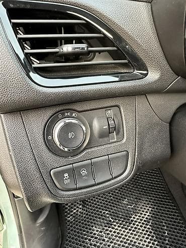 chevrolet spark 2017: Chevrolet Spark: 2017 г., 1 л, Автомат, Бензин, Хэтчбэк — 6
