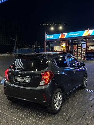бу автобоксы: Chevrolet Spark: 2018 г., 1 л, Автомат, Бензин, Хэтчбэк — 4