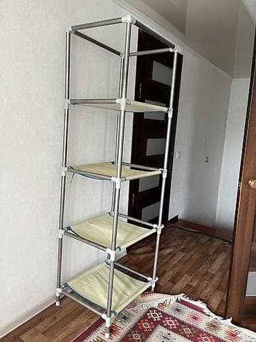Полка для вещей и одежды, Железо