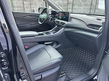 e60 m5: LDV : 2021 г., Автомат, Минивэн — 8