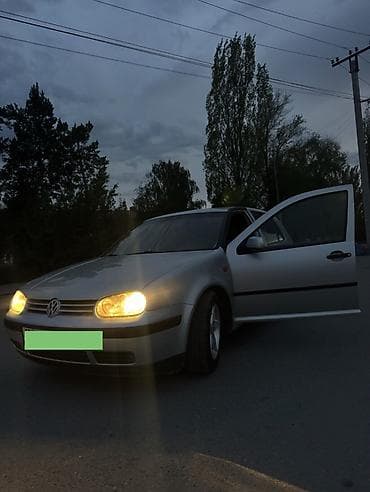 mazda kronos: Volkswagen Golf: 1998 г., 1.6 л, Автомат, Бензин, Хэтчбэк — 6