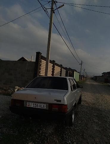 жигули 2007: ВАЗ (ЛАДА) 21099: 2004 г., 1.7 л, Ручные, Бензин, Седан — 3