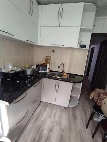 кв 8 мкр: 2 комнаты, 43 м², 104 серия, 1 этаж, Косметический ремонт — 3