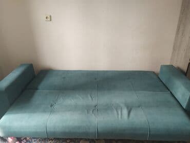 кровать полутора: Два напольных матраса и напольные ковры + шкаф - Два узких матраса — 5