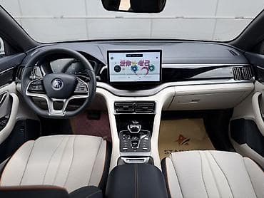 song: BYD Song Plus: 2022 г., 1.5 л, Гибрид, Кроссовер — 7