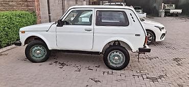 ВАЗ (ЛАДА) 4x4 Нива: 2011 г., 1.7 л, Бензин, Внедорожник