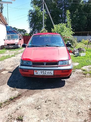 скутер прадаю: Mitsubishi Space Runner: 1994 г., 1.8 л, Механика, Бензин, Универсал — 3