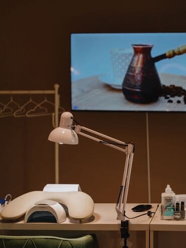 продаю дом дордой 1: Ижарага берем Салондогу кабинет, 4 м², Каш чебери үчүн, Лешмейкер үчүн — 1