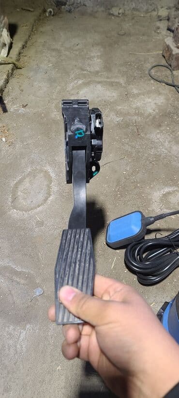 полировочный круг: Электронная педаль акселератора (узел «газ» в сборе) для автомобилей — 2