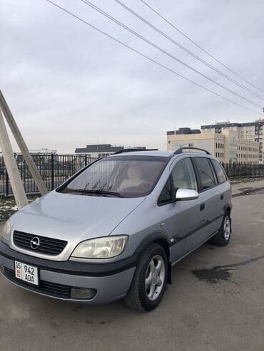 Opel Zafira: 2000 г., 1.8 л, Механика, Бензин, Минивэн