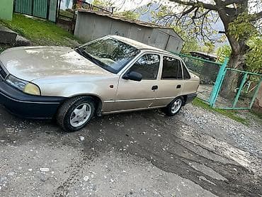 мерседес т 1: Daewoo Nexia: 1999 г., 1.5 л, Кол менен иштөөчү, Бензин, Седан — 5