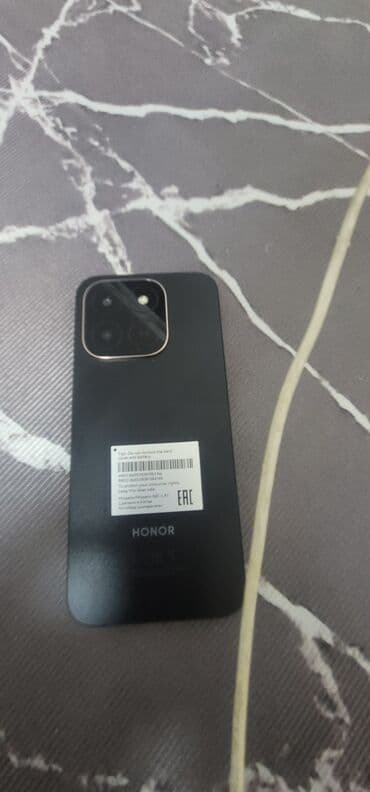 а 51 телефон: Honor X50, Новый, 128 ГБ, цвет - Черный — 1