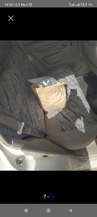 Mazda: Mazda Demio: 1998 г., 1.3 л, Автомат, Бензин, Хэтчбэк — 4