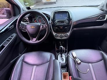 go park: Chevrolet Spark: 2019 г., 1 л, Вариатор, Бензин, Хэтчбэк — 9
