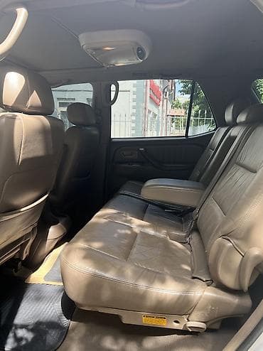 не нужное: Toyota Sequoia: 2003 г., 4.7 л, Автомат, Газ, Внедорожник — 9