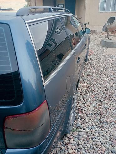 ом 422: Volkswagen Passat: 2003 г., 1.6 л, Механика, Бензин, Универсал — 4