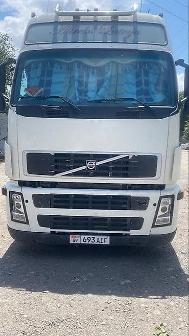 Сүйрөгүч, Volvo, 2007 г., Тенттелген — 1