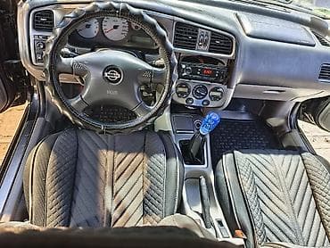 p11: Nissan Primera: 2001 г., 2 л, Механика, Бензин, Универсал — 6