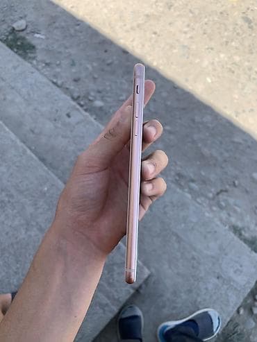 сколько стоит iphone 19: IPhone 8 Plus, цвет Gold (золото) - Экран 5.5", Retina HD — 5