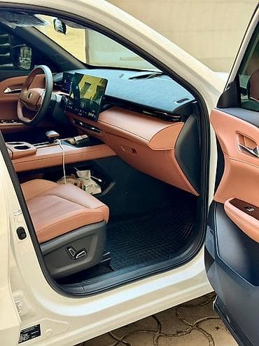 byd plus: Продаю срочно Changan Uni-Z Чанган uni-z 2025 года Обьем двигателя — 9
