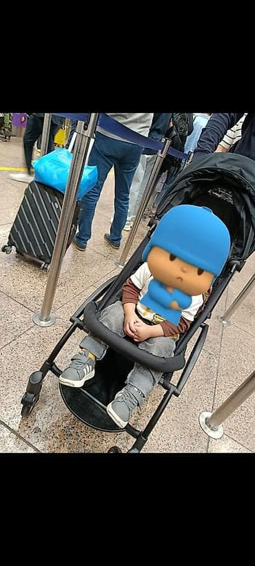 продажа колясок: Прогулочная коляска, складная, лёгкая, чёрная. - Компактная — 1