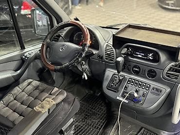 sprinter 516: Mercedes-Benz Спринтер: 2004 г., 2.7 л, Робот, Дизель, Фургон — 3