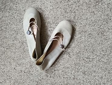 Женская обувь: Женская обувь — набор из 6 пар Состав: - Черные открытые босоножки на — 10