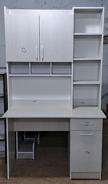 мойка аккумуляторная высокого давления: Компьютерный стол, Новый, С полками — 3