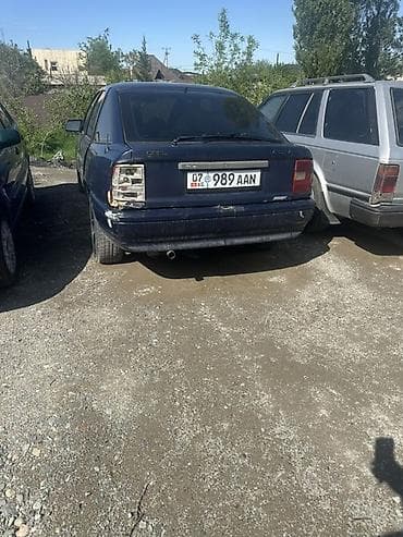 продаю опел вектра: Opel Vectra: 1993 г., Ручные, Седан — 2