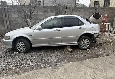 битый хонда: Honda Torneo: 2003 г., Седан — 1