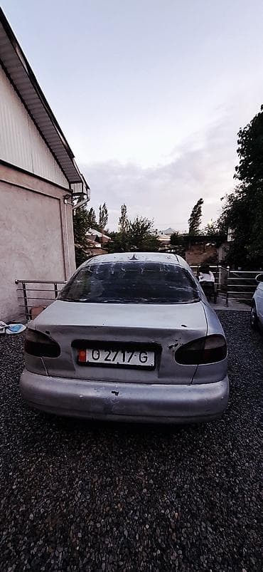 geely kg: Daewoo Lanos: 1996 г., Механика, Седан — 4