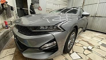 Kia K5: 2021 г., 2 л, Автомат, Газ, Седан
