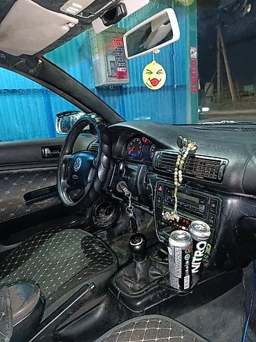 golf 4: Volkswagen Passat: 2000 г., 1.8 л, Механика, Бензин, Седан — 4