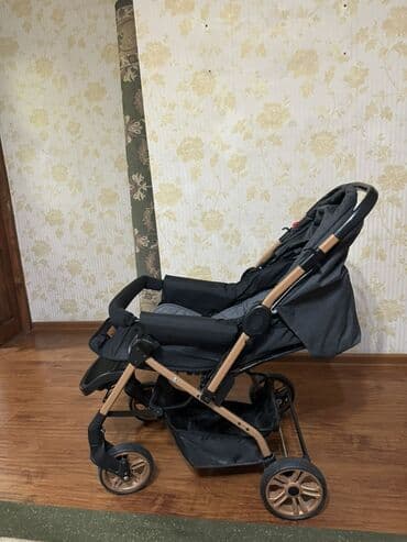 фирменная коляска: Коляска, цвет - Золотой, Б/у — 4