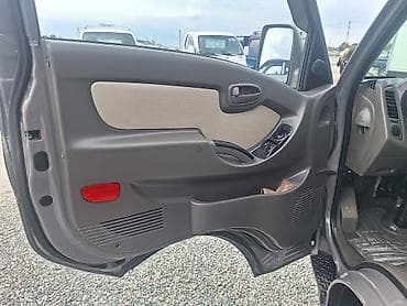 сиденья на портер 1: Легкий грузовик, Hyundai, Стандарт, 3 т, Б/у — 9