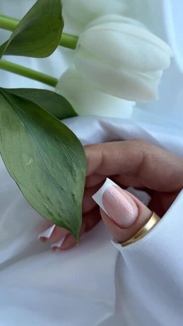 Обучение, курсы: Выравнивание, Дизайн, Наращивание ногтей, Маникюр, Педикюр, Услуги подолога, Консультация, Одноразовые расходные материалы, Требуются модели — 5