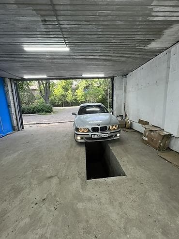 geely e5: BMW 5 series: 1997 г., 2.8 л, Механика, Газ, Седан — 2