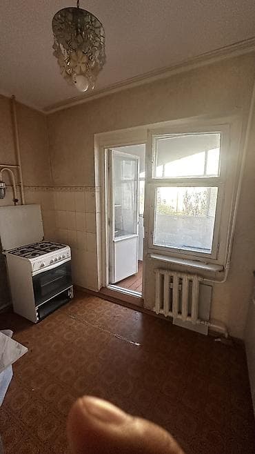 1 комната, 12 мкр Собственник, Без животных, от 6 месяцев, С мебелью частично — 1