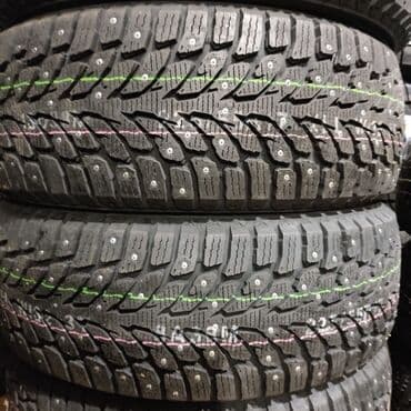 шипы для шины: Шины 245 / 40 / R 18, Зимняя шипованная, Новый, Комплект, Легковые, Корея, Kumho — 1