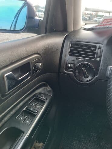 гольф 2 тюнинг салона: Volkswagen Golf V: 2000 г., 2 л, Автомат, Бензин, Хэтчбэк — 8