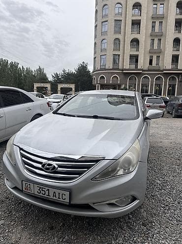 губа соната: Hyundai Sonata: 2014 г., Газ — 1